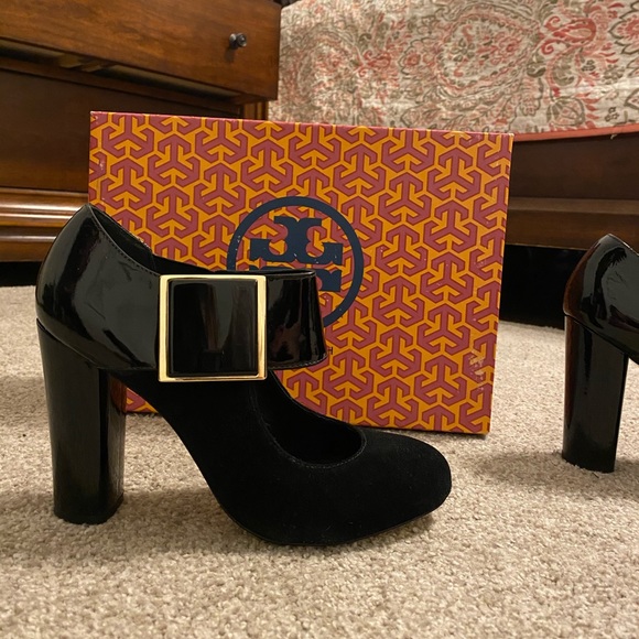 Tory Burch Buckle Heels - Picture 3 of 3